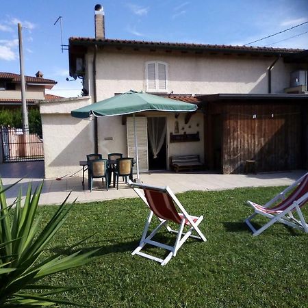Willa Casa Al Mare Massa  Zewnętrze zdjęcie